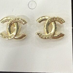 Fashion Jewelry Gold Interlocking Earrings